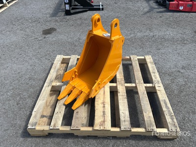 2026 GIYI GY-BK 12 in Excavator Bucket - Fits Cat 305 (Unused)
