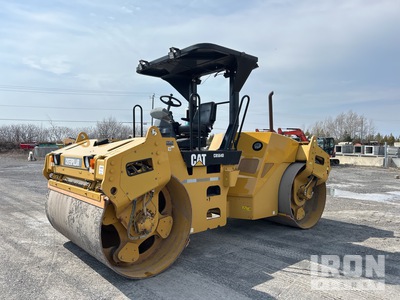 2009 Cat CB564D Double Drum Roller