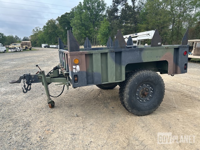 2005 US ARMY Tank Automotive Command M1101 Cargo Trailer