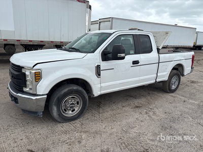 2019 Ford F-250 4x2 Extended Cab Pickup