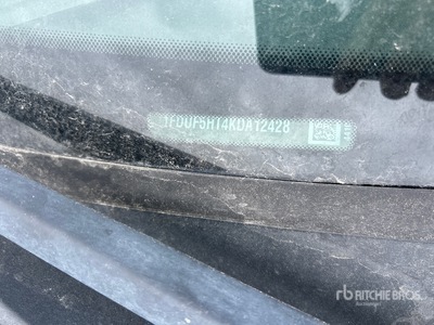 2019 Ford F-550 4x4 Service Truck