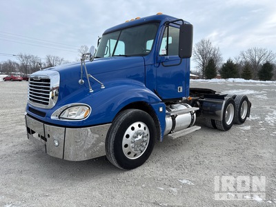 2009 Freightliner Columbia 120 6x4 T/A Day Cab Truck Tractor