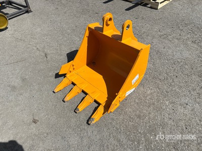 2026 GIYI GY-BK 24 in Excavator Bucket - Fits Cat 305 (Unused)