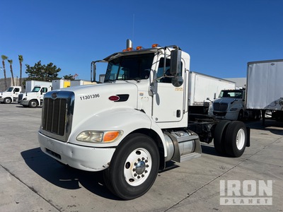 2013 Peterbilt 337 4x2 S/A Day Cab Truck Tractor
