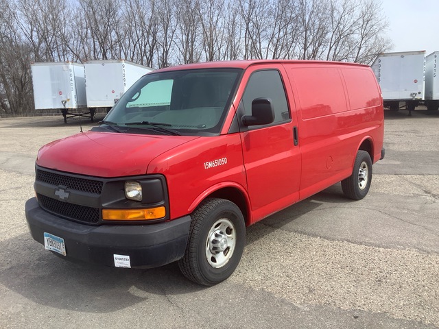 2015 Chevrolet Express 3500 Cargo Van