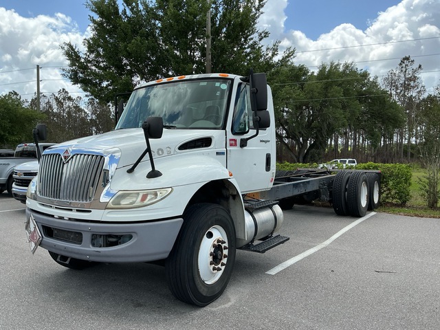 2014 Inernational 4400 6x4 Cab and Chassis (Inoperable)