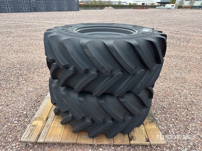 Quantity of (2) Michelin VF 600/70R30 168D Roues Räder