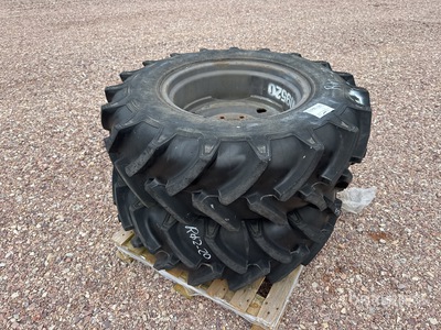 Quantity of (2) Mitas 340/85R24 F Roues Räder