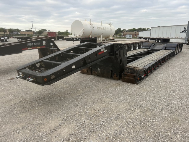 2001 Trail King TK110HDG 55 ton Tri/A Single Drop Concrete Slip Form Lowboy Trailer