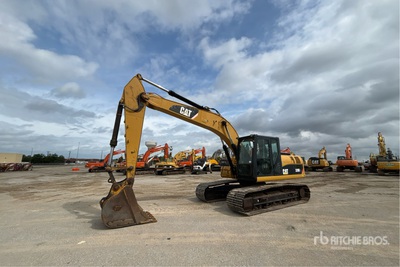 2011 Cat 320 DL Excavatrice sur chenilles