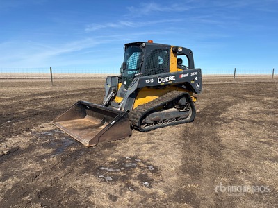 2012 John Deere 333D Two-Speed Chargeuse sur rails compacte