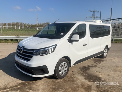 2023 Renault Trafic 9 Furgone passeggeri