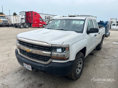 2018 Chevrolet Silverado 1500 4x4 Extended Cab Pickup