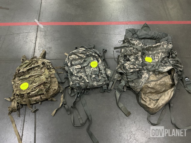 (17) Large Field Packs, (11) Field Packs & (11) Assault Packs