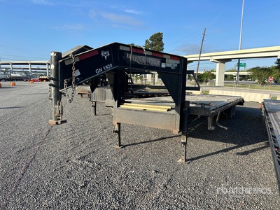 2019 Texas Pride FT827520KGN 32 ft T/A Gooseneck Remorque pour équipement