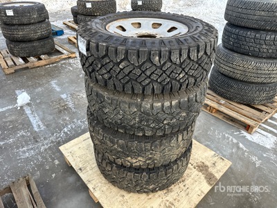 Quantity of (4) Goodyear Wrangler Duratrac 275/70R18 Tires