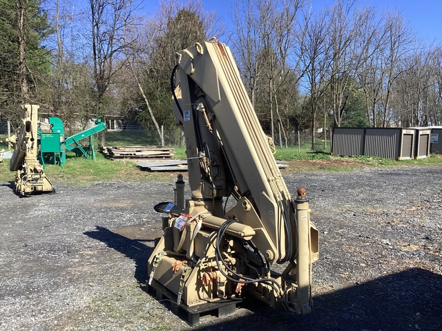 Cargotec Hiab 8108-2 Knuckleboom Crane Attachment