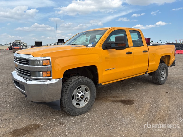 2016 Chevrolet Silverado 2500HD 4x2 Extended Cab Pickup