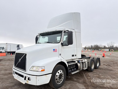 2016 Volvo VNL 6x4 T/A Day Cab Truck Tractor