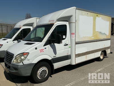 2011 Freightliner Sprinter 3500 4x2 Van Truck