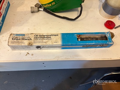 Master Craft 1/2 in Torque Wrench Divers