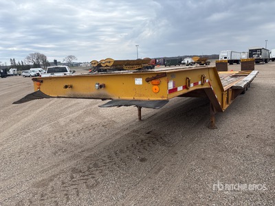Load King 353LR 48 ft Tri/A Equipment Trailer