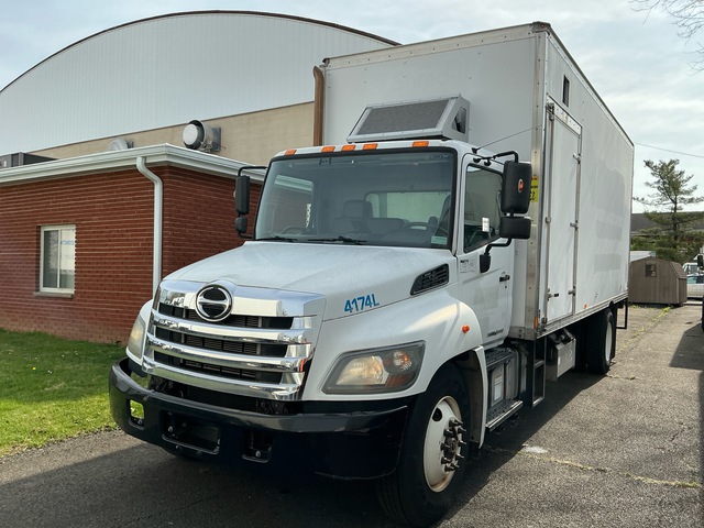 2018 Hino 338 4x2 Mobile Shredding Truck 2018 Hino 338 4x2 Mobile Shredding Truck