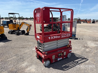 2019 MEC 1330SE Elevador de tijera