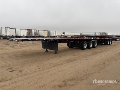 2017 Doepker 32 ft Tri/A Super B-Train Lead Flatbed Trailer