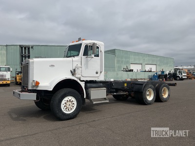 1996 Peterbilt 357 6x6 Cabine et châssis