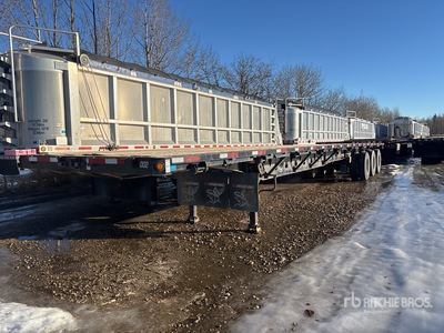 2013 Manac 10353A020 53 ft Tri/A مقطورة مسطحة