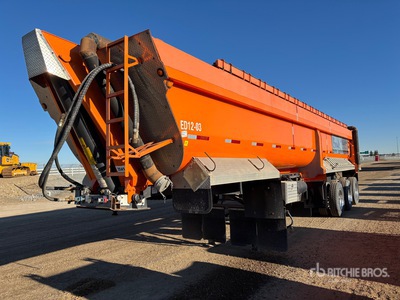 2013 Midland 40 ft Tri/A End Dump Trailer