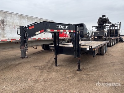 2014 DCT 24 ft T/A Gooseneck Equipment Trailer