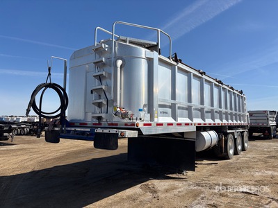 2008 Stargate 35 ft Tri/A kiep aanhangwagen