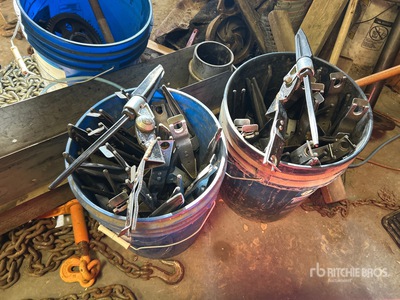 Quantity of (38) Crop Lifters