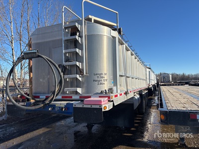 2007 Stargate 34 ft Tri/A مقطورة للتفريغ الخلفي