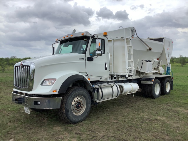 2024 International HX620 6x4 Volumetric Mixer Truck
