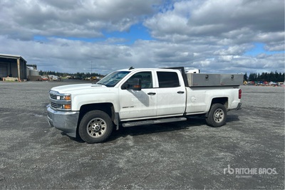 2016 Chevrolet Silverado 3500HD 4x4 Crew Cab Pick Up