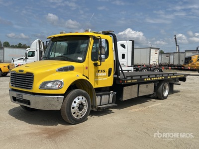 2016 Freightliner M2 106 4x2 Rollback Truck