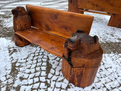 Chainsaw Carved Cedar Bear/Eagle Combo Bench Divers (Unused)