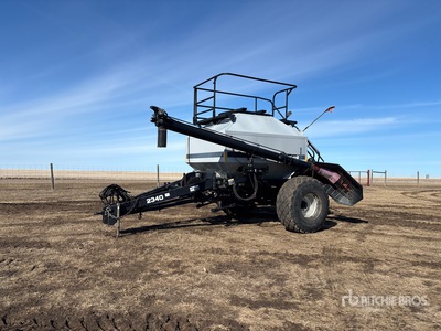 2005 Flexi-Coil 2340 Tow-Between Chariot pneumatique