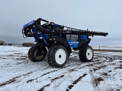 2014 New Holland SP.240F 120 ft 4x4 High Clearance Self-Propelled Sprayer