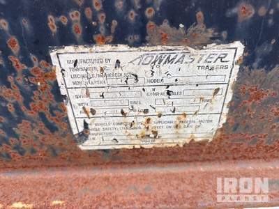 1997 Towmaster T-20 Equipment Trailer