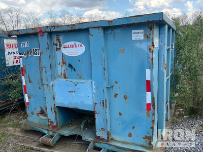 22 ft 30 cyd Roll-Off Container