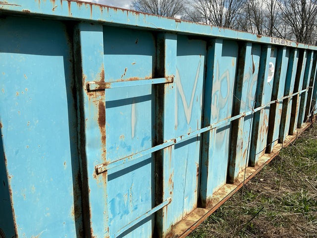 22 ft 30 cyd Roll-Off Container