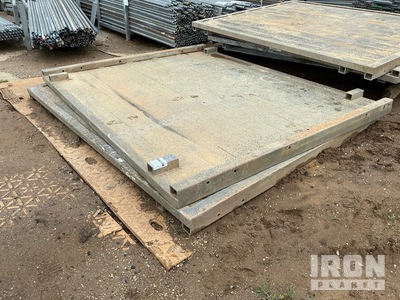 Quantity of (2) 2008 GME 2AEX810 8 ft x 10 ft Aluminum (3 in Wall) Loopgraaf schild