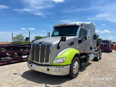 2015 Peterbilt 579 6x4 T/A Sleeper Truck Tractor