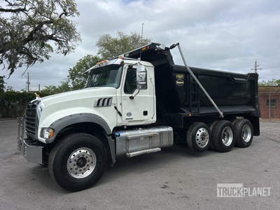 2022 Mack GR84F Granite 6x4 Tri/A Dump Truck