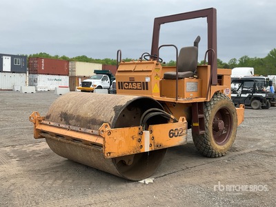 Case W602D Smooth Drum Compactor