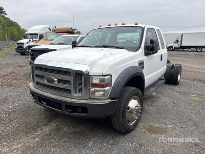 2008 Ford F-450 4x4 Extended Cab Fahrgestell (Inoperable)